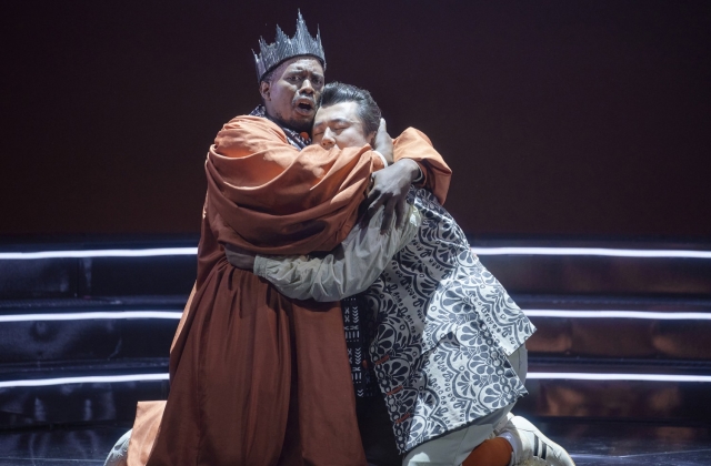 A king embraces a young man. Chuma Sijeqa (Clistene) & Meili Li (Licida) photo by Ros Kavanagh
